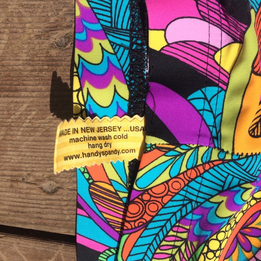 Vibrant Leggings-Made in USA - Picture 4 of 5